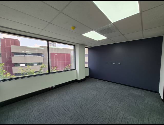 230M² OFFICE TO LET IN SANDOWN
